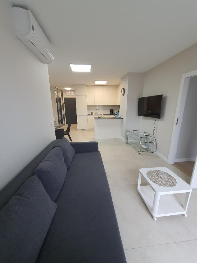 Apartament De Lux Apart 45 Grabiszynska Breslau Exterior foto